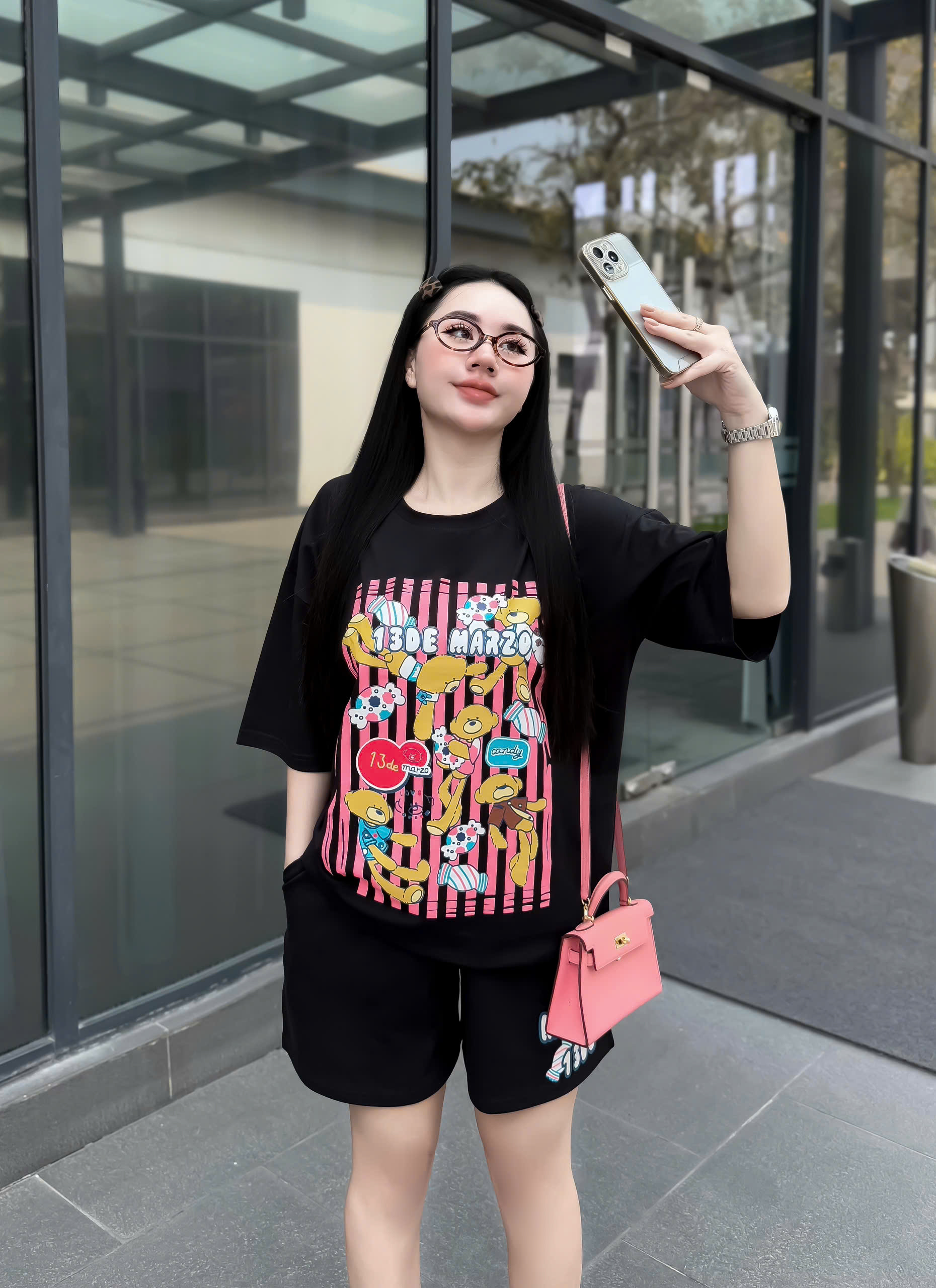 SET ĐÙI ÁO THUN PHOM RỘNG QUẦN DA CÁ IN HÌNH GẤU TRẺ TRUNG