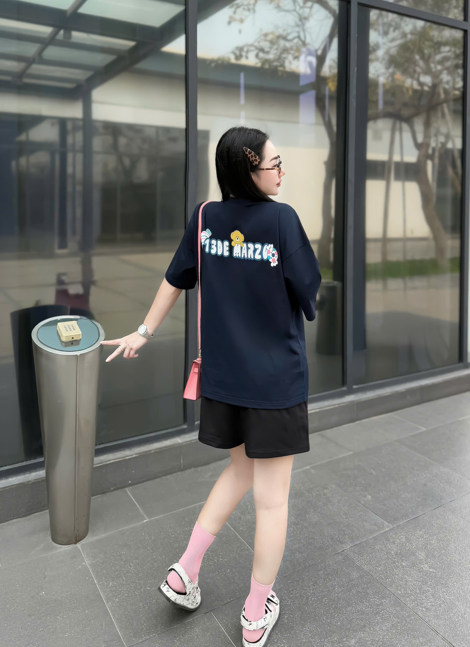 SET ĐÙI ÁO THUN PHOM RỘNG QUẦN DA CÁ IN HÌNH GẤU TRẺ TRUNG - Ảnh 2